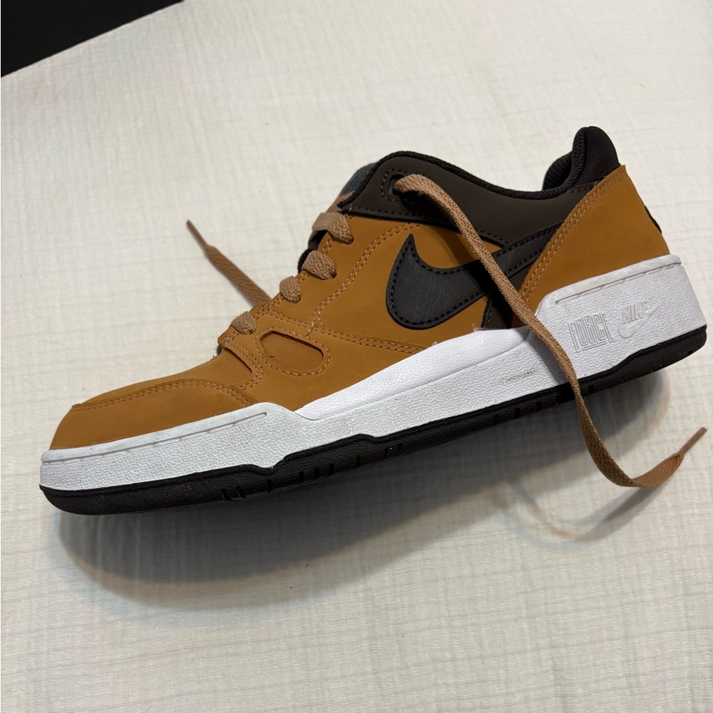 Nike Men's Full Force Low Premium